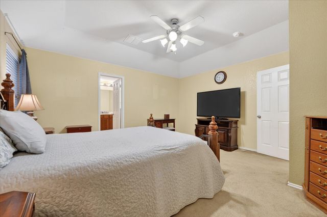 4325 Sweet Clover Lane, Fort Worth, TX 76036