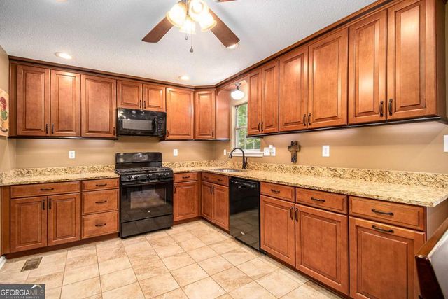 7312 White Flag Trail, Lithia Springs, GA 30122