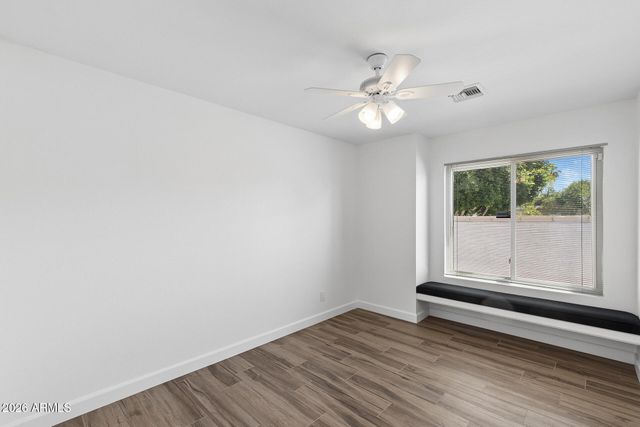 1970 E SUNBURST Lane, Tempe, AZ 85284