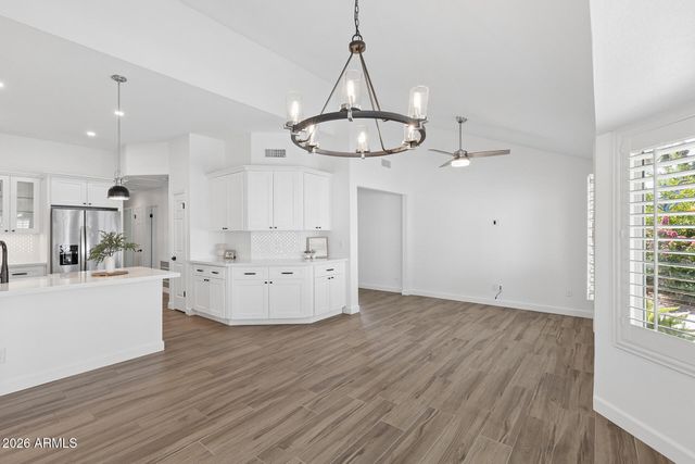 1970 E SUNBURST Lane, Tempe, AZ 85284