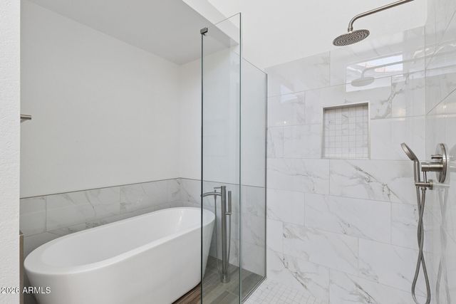 1970 E SUNBURST Lane, Tempe, AZ 85284