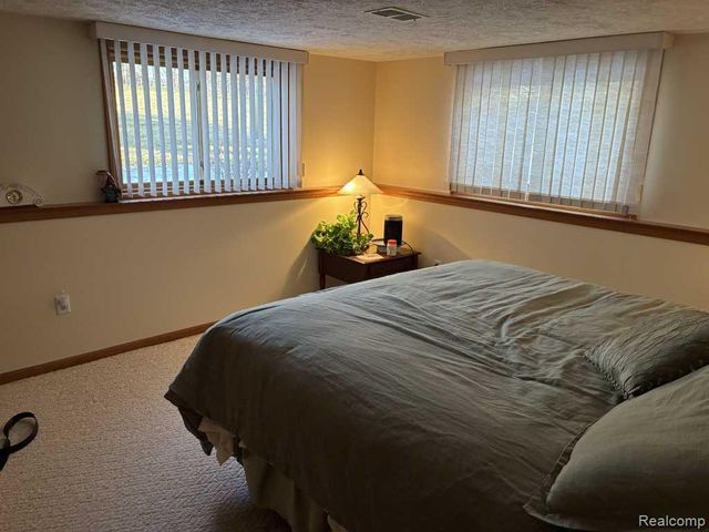 2813 Bridgeside Drive Se 132, Gaines Charter Township, MI 49316