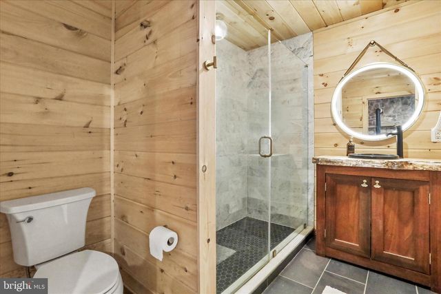 26 HIDEOUT WAY, Great Cacapon, WV 25422