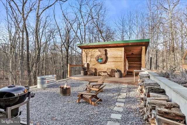 26 HIDEOUT WAY, Great Cacapon, WV 25422