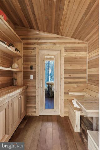 26 HIDEOUT WAY, Great Cacapon, WV 25422