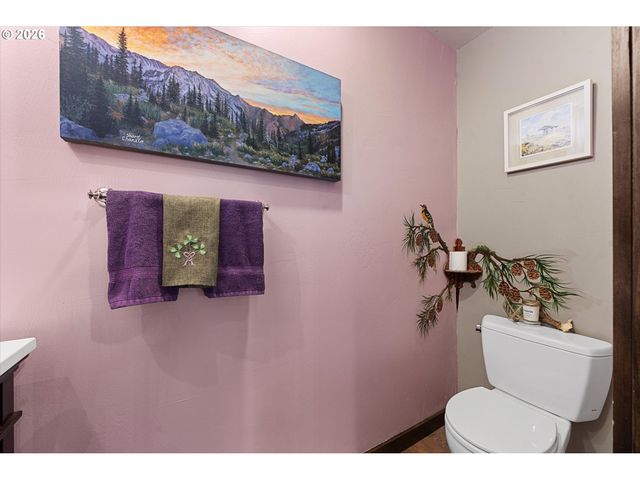 60989 OLD SKI RUN Rd, Joseph, OR 97846