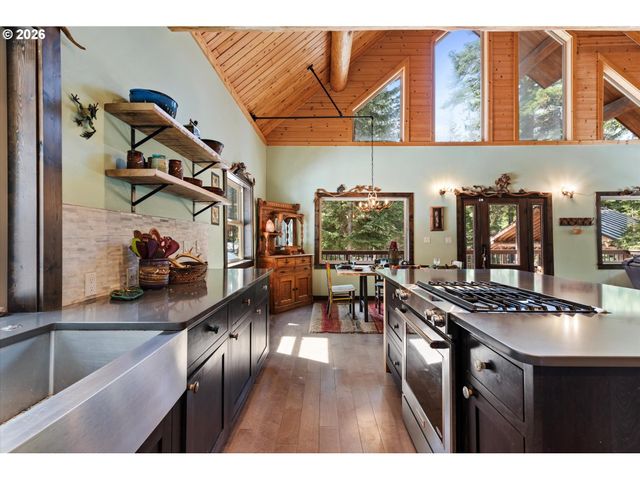 60989 OLD SKI RUN Rd, Joseph, OR 97846