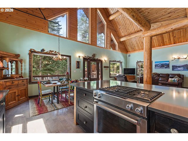 60989 OLD SKI RUN Rd, Joseph, OR 97846