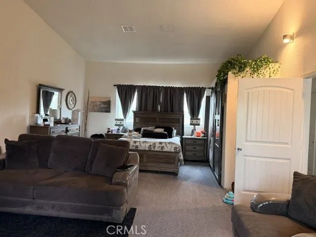 17824 Ivy Avenue, Fontana, CA 92335