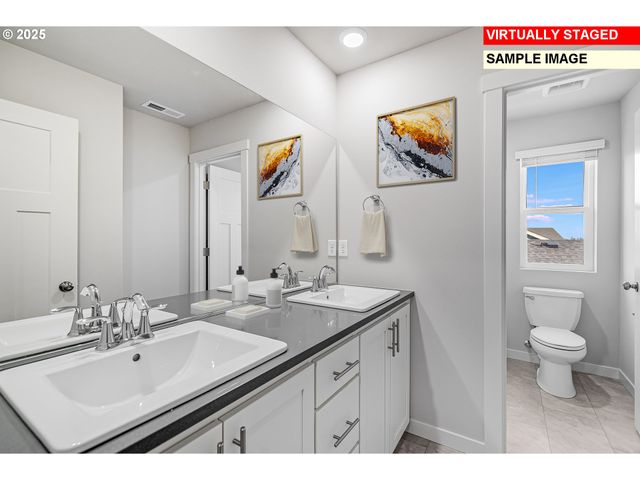 858 GLADE Ave, Forest Grove, OR 97116