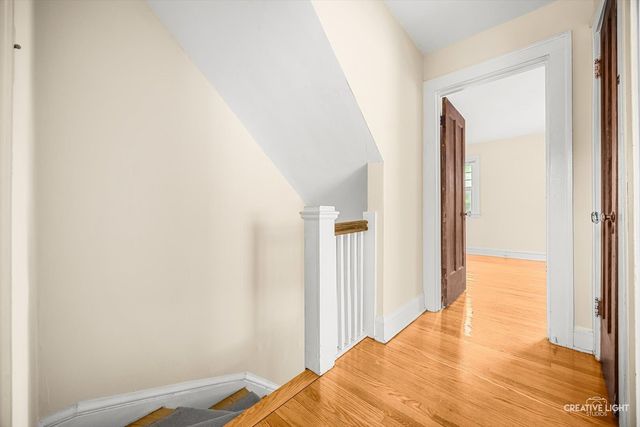 44 N Spring Avenue, La Grange, IL 60525
