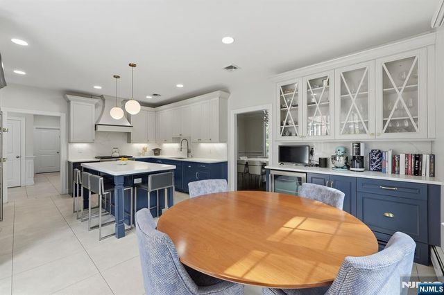 70 Mcelroy Avenue, Fort Lee, NJ 07024
