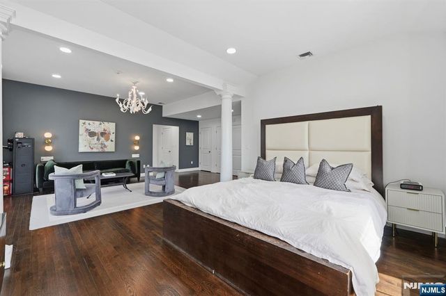 70 Mcelroy Avenue, Fort Lee, NJ 07024