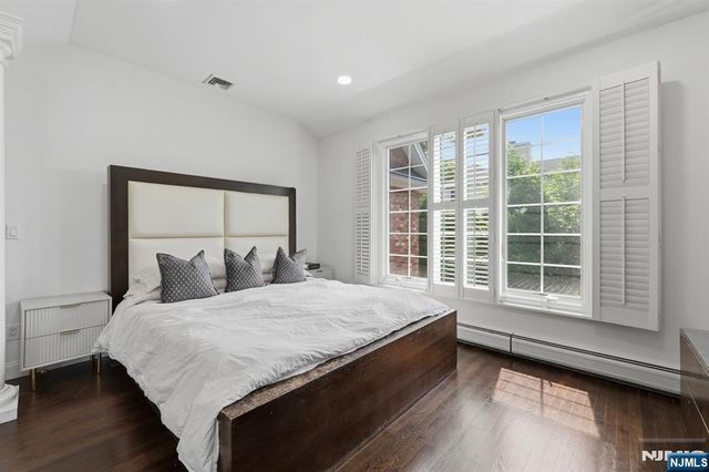 70 Mcelroy Avenue, Fort Lee, NJ 07024