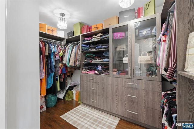 70 Mcelroy Avenue, Fort Lee, NJ 07024