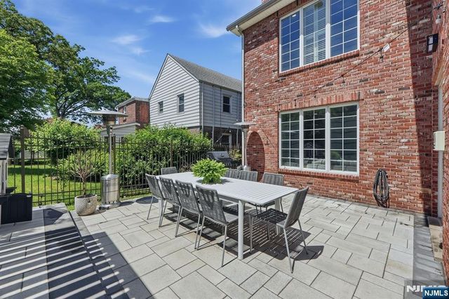 70 Mcelroy Avenue, Fort Lee, NJ 07024