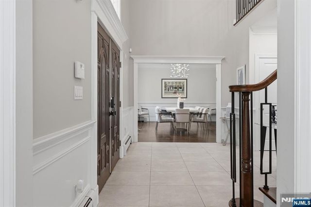 70 Mcelroy Avenue, Fort Lee, NJ 07024