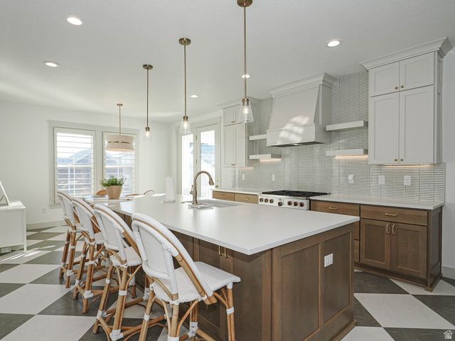 6543 W LAKE AVE, South Jordan, UT 84009