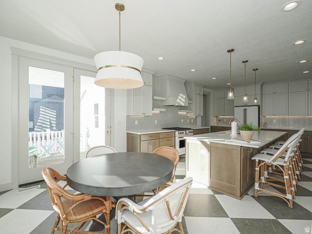 6543 W LAKE AVE, South Jordan, UT 84009