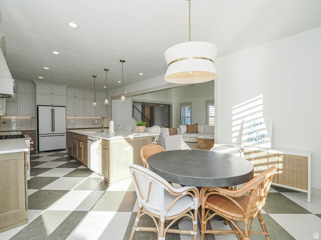 6543 W LAKE AVE, South Jordan, UT 84009