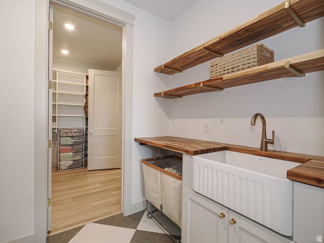 6543 W LAKE AVE, South Jordan, UT 84009