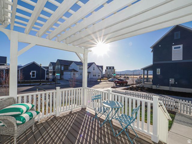 6543 W LAKE AVE, South Jordan, UT 84009