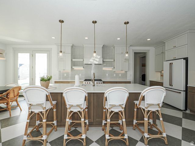 6543 W LAKE AVE, South Jordan, UT 84009