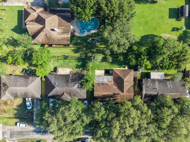1616 Alta Vista Drive, Alvin, TX 77511