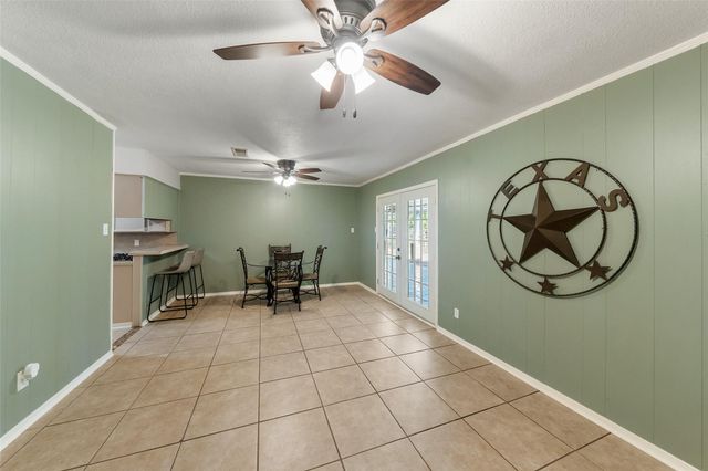 1616 Alta Vista Drive, Alvin, TX 77511