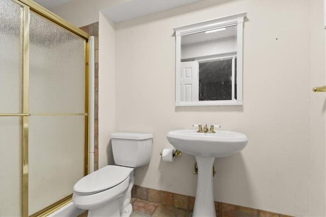 1205 SE 12th Circle, Lee's Summit, MO 64081