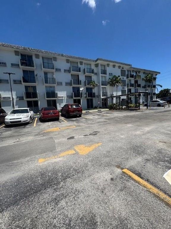 16450 NW 2nd Avenue 205, Miami, FL 33169