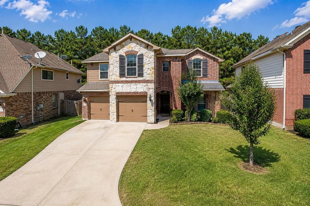 2308 Siegen Drive, Conroe, TX 77304