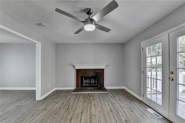 415 Ridgedale Way, Lawrenceville, GA 30044