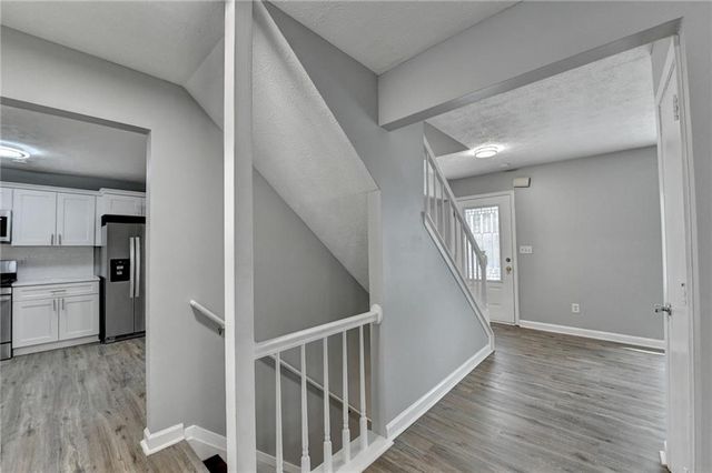 415 Ridgedale Way, Lawrenceville, GA 30044