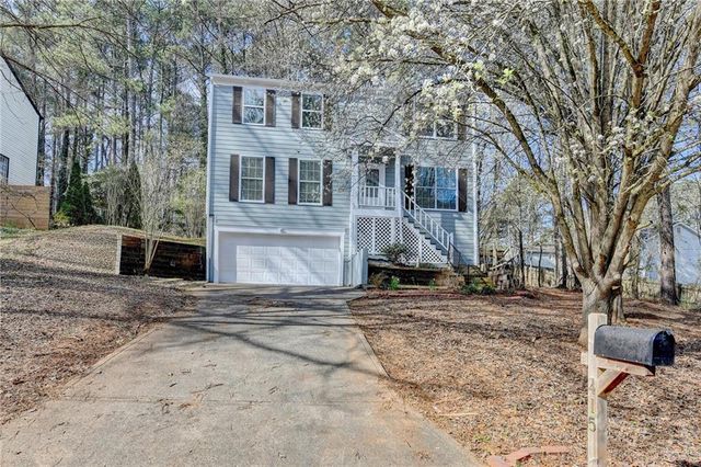 415 Ridgedale Way, Lawrenceville, GA 30044