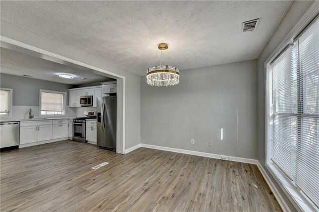 415 Ridgedale Way, Lawrenceville, GA 30044