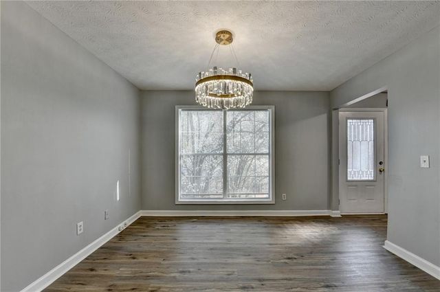 415 Ridgedale Way, Lawrenceville, GA 30044