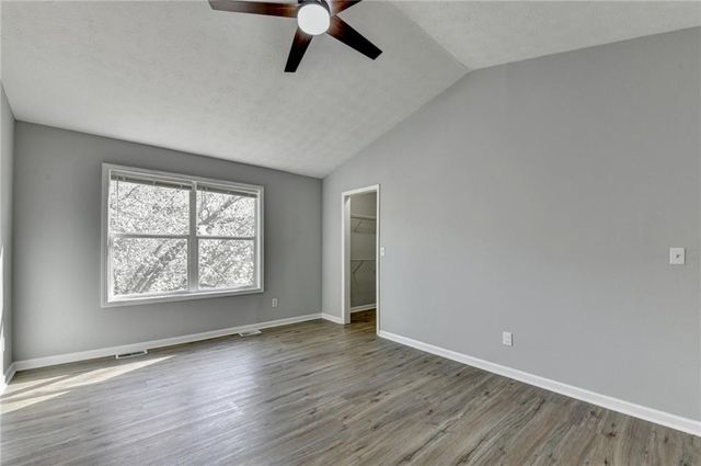 415 Ridgedale Way, Lawrenceville, GA 30044