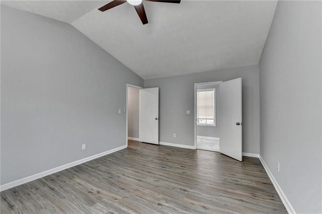 415 Ridgedale Way, Lawrenceville, GA 30044