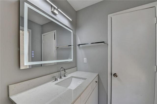 415 Ridgedale Way, Lawrenceville, GA 30044