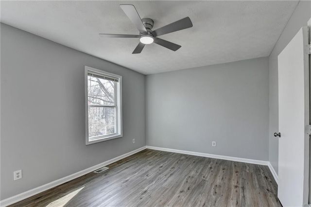 415 Ridgedale Way, Lawrenceville, GA 30044