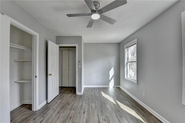 415 Ridgedale Way, Lawrenceville, GA 30044