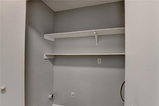 415 Ridgedale Way, Lawrenceville, GA 30044