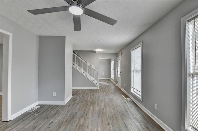 415 Ridgedale Way, Lawrenceville, GA 30044