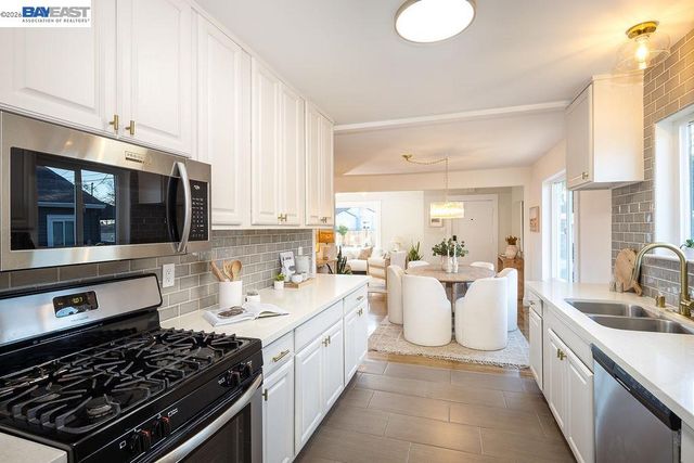 261 Julius St, San Leandro, CA 94577