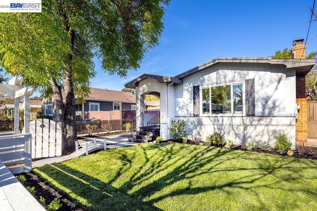 261 Julius St, San Leandro, CA 94577