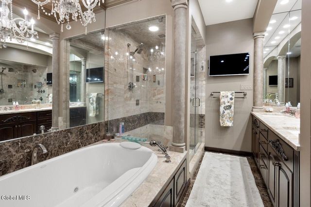 70 Railroad Place 411, Saratoga Springs, Inside, NY 12866