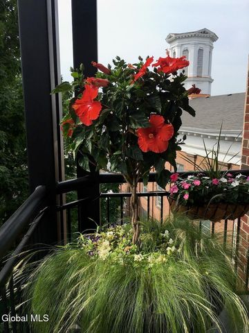 70 Railroad Place 411, Saratoga Springs, Inside, NY 12866