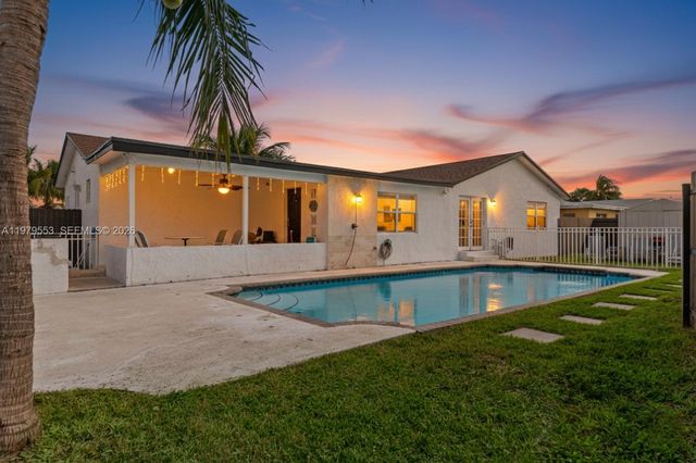 13000 SW 260th Ter, Homestead, FL 33032