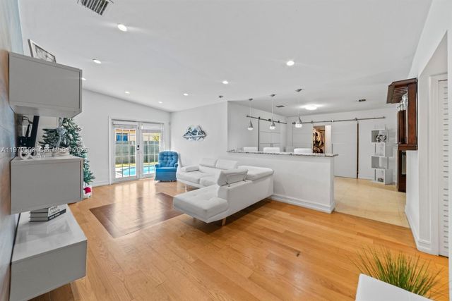 13000 SW 260th Ter, Homestead, FL 33032